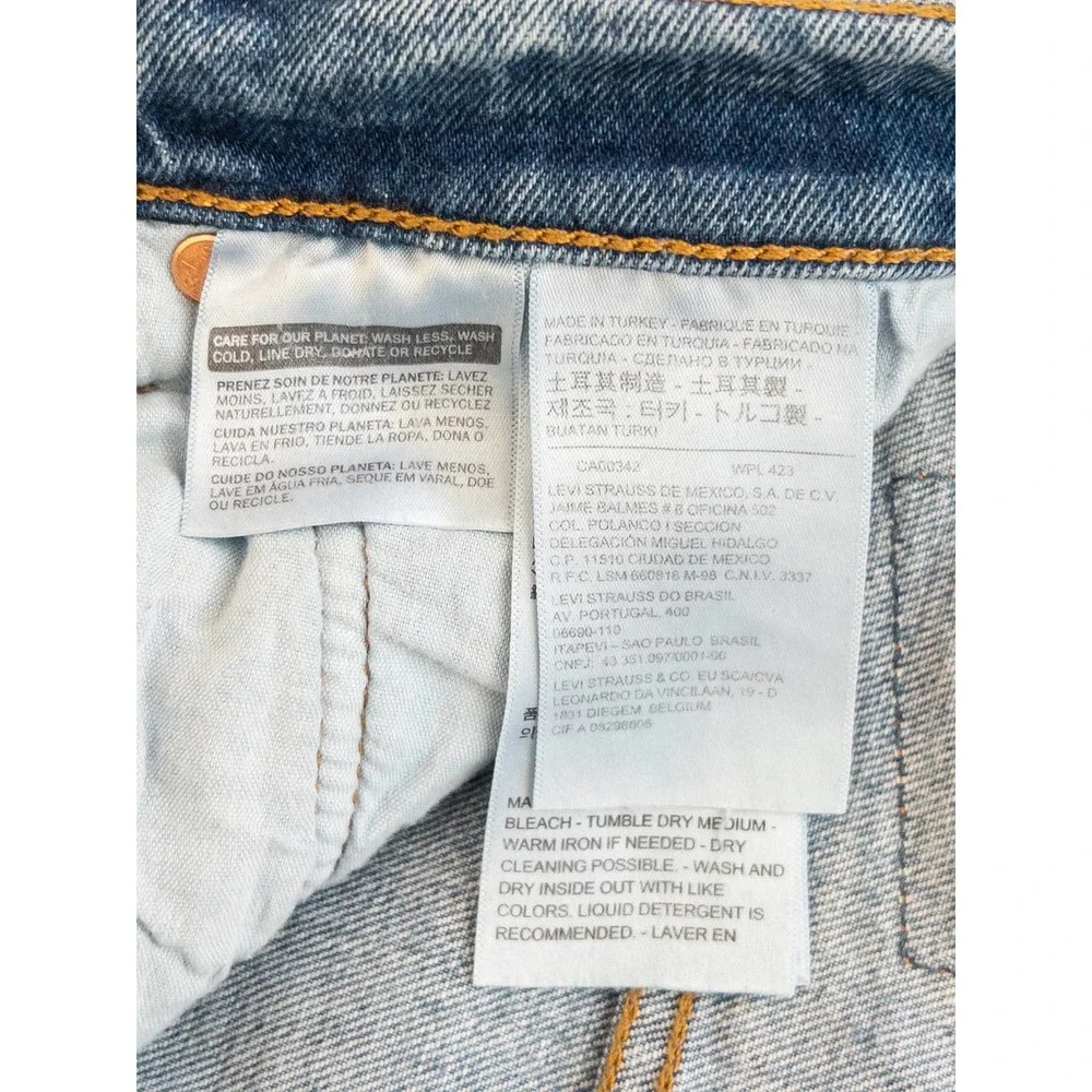 Levi Ribcage Straight Distressed Jeans - Picture 14 of 14